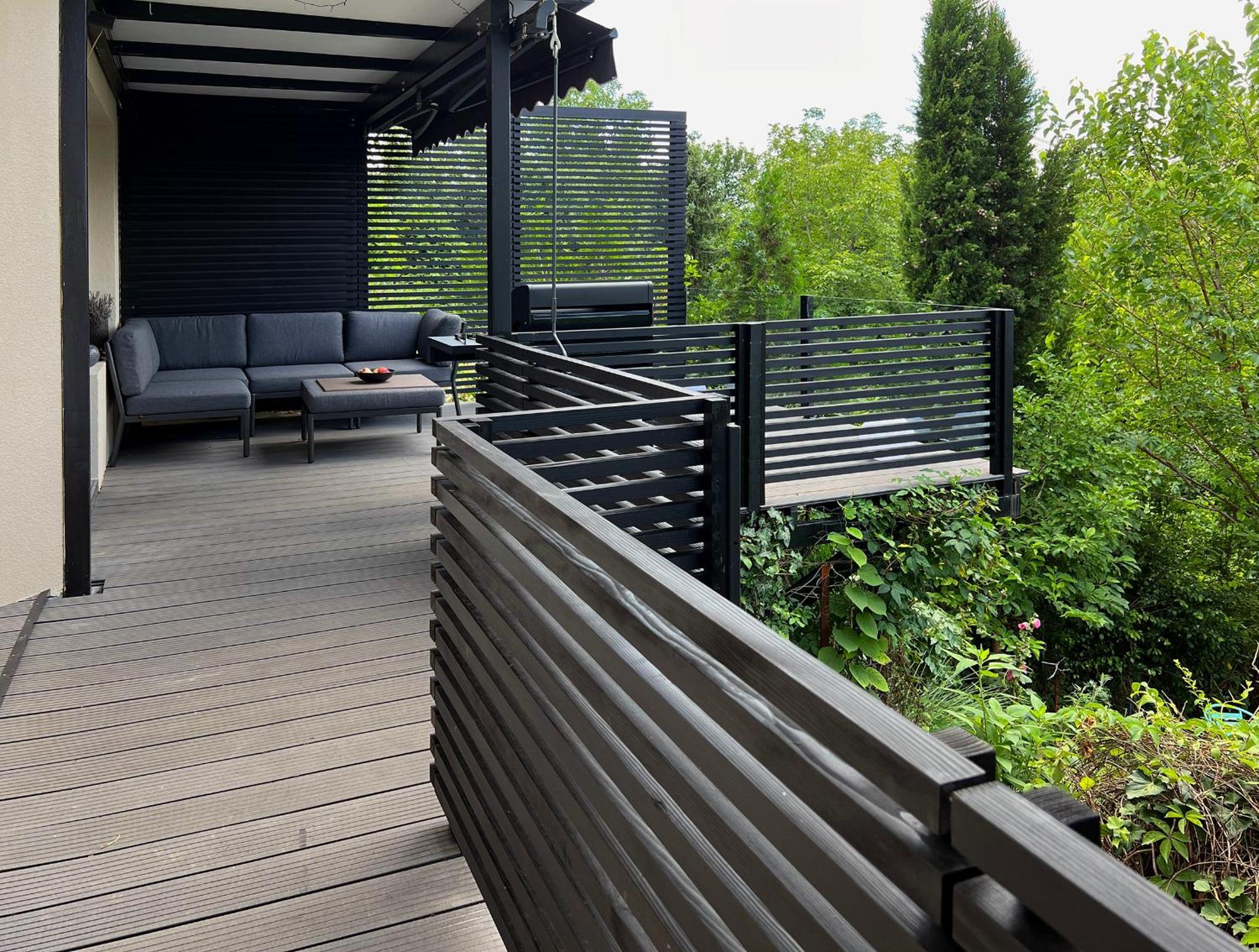 Pergola House In A Green Oasis With Fantastic View Apartment Petrovaradin Exterior photo